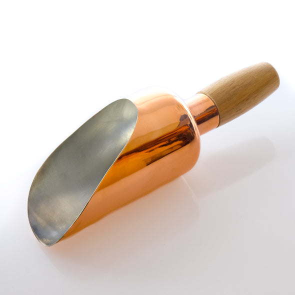 Copper food scoop wooden handle for professional kitchen
